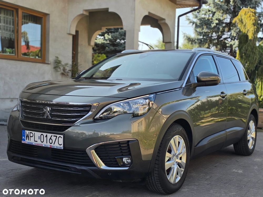 Peugeot 5008 - 5