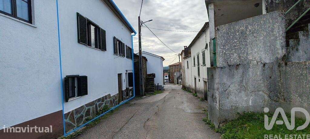 Casa / Villa T3 em Alvares de 56,00 m2 - Grande imagem: 3/28