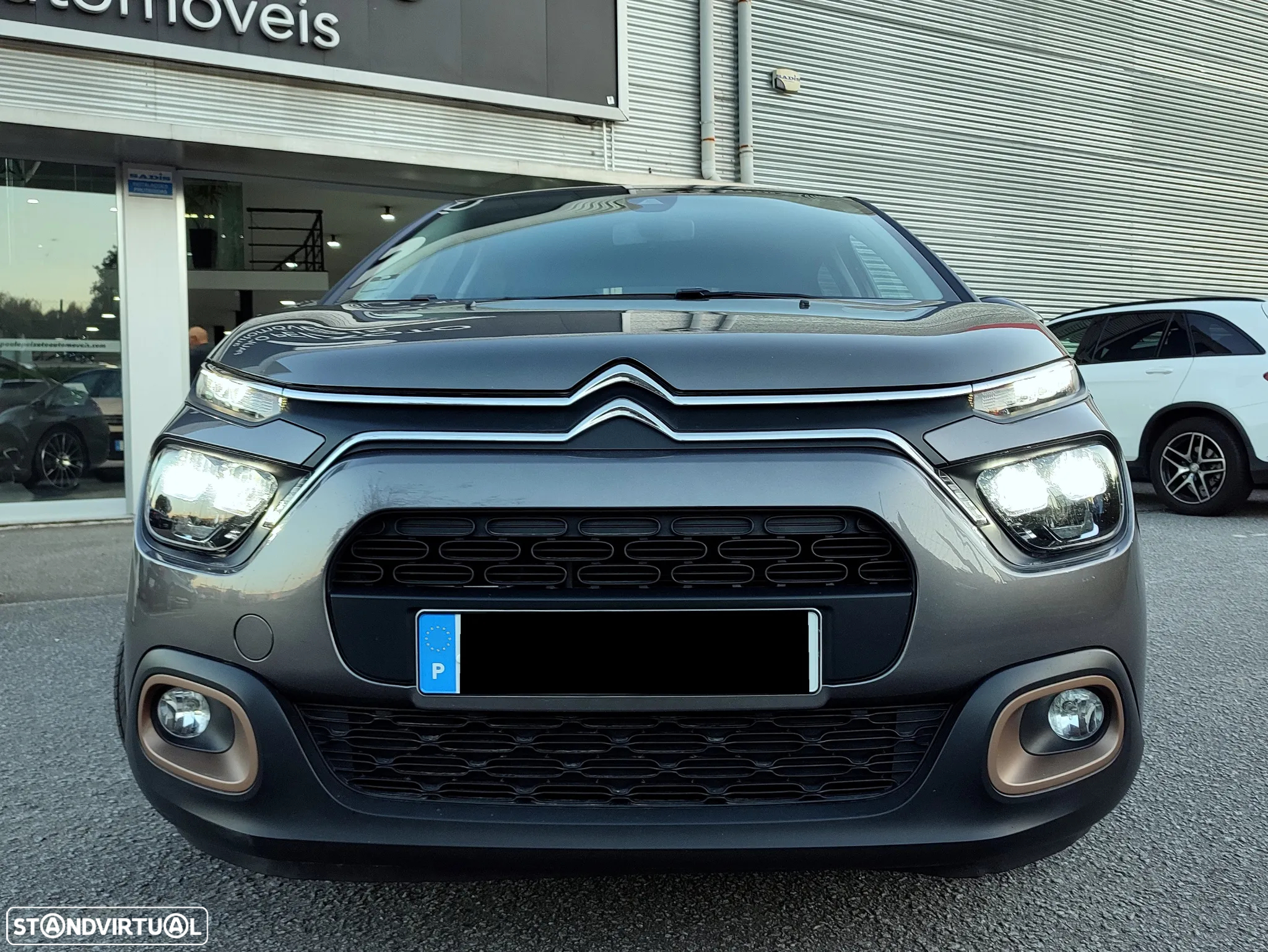 Citroën C3 1.2 PureTech C-Series - 2