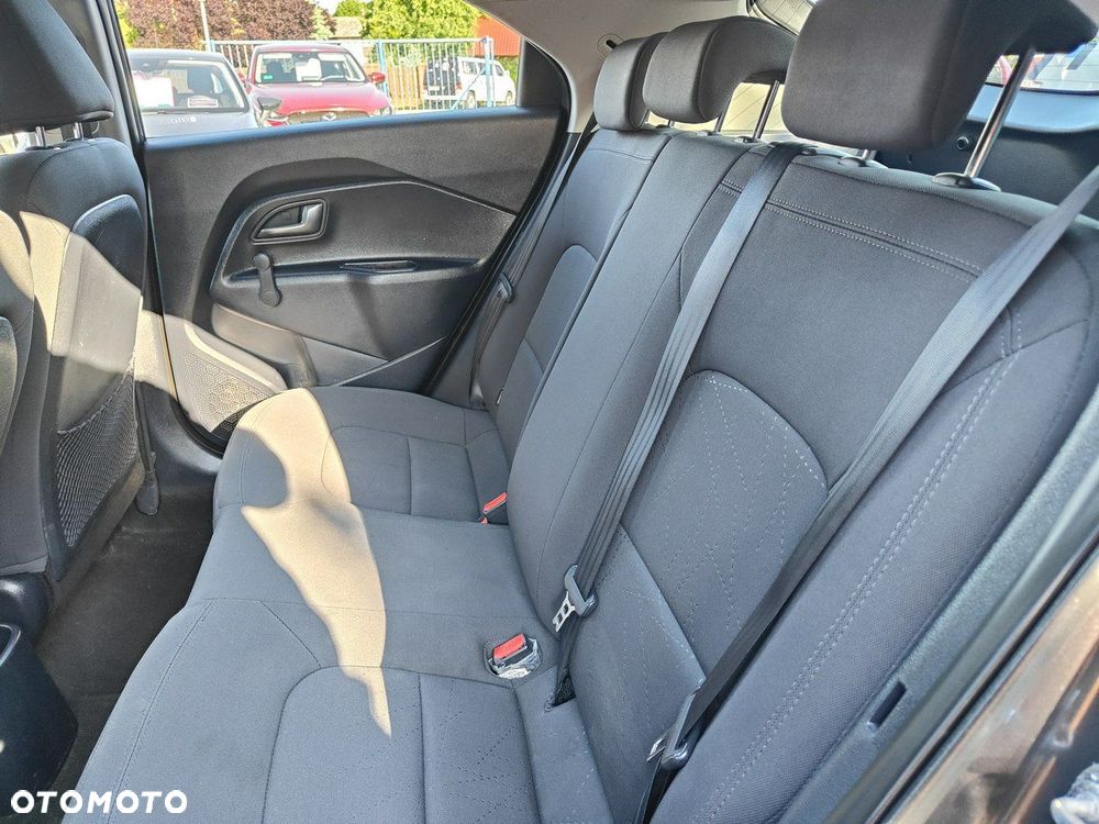 Kia Rio 1.2 Attract - 20