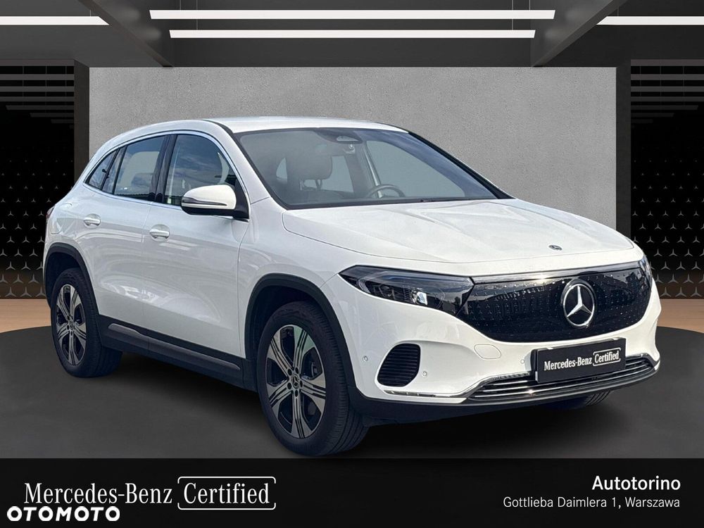 Mercedes-Benz EQA - 8