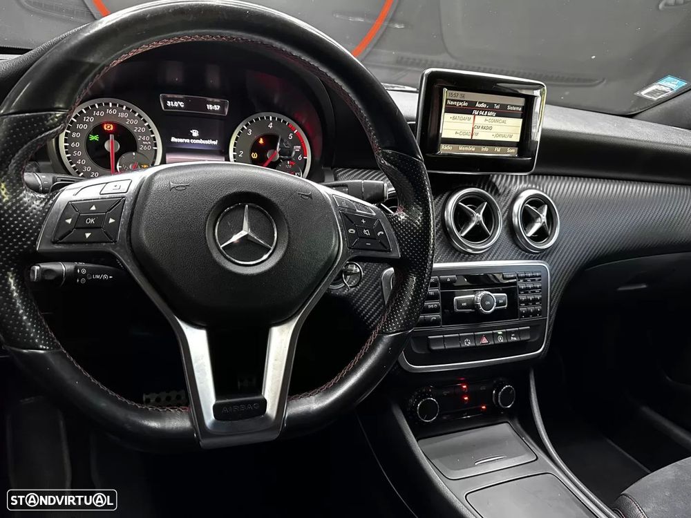 Mercedes-Benz A 180 — fotografia 19