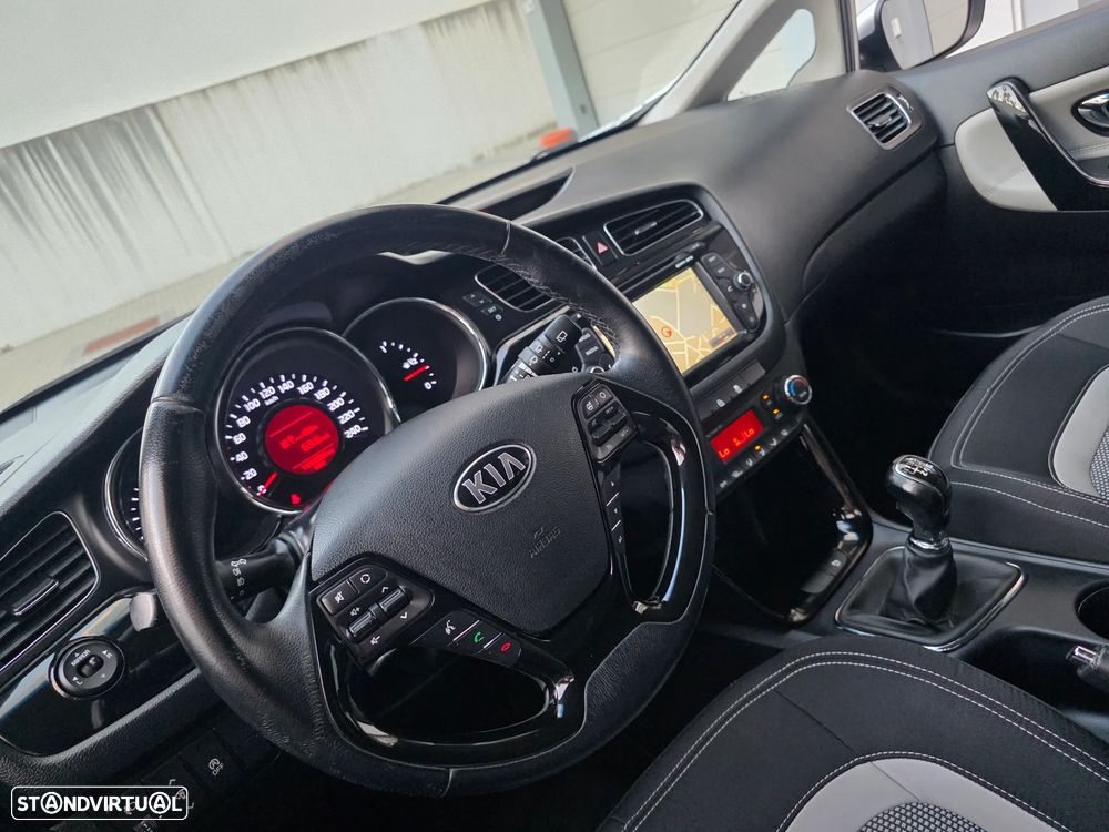 Kia Ceed SW 1.6 CRDi TX Sport - 46