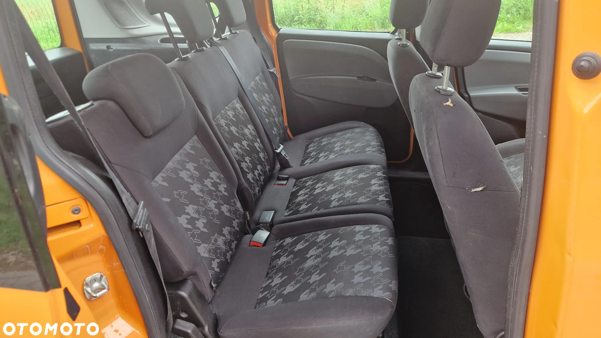 Opel Combo 1.6 CDTI L1H2 Easytronic Selection - 24