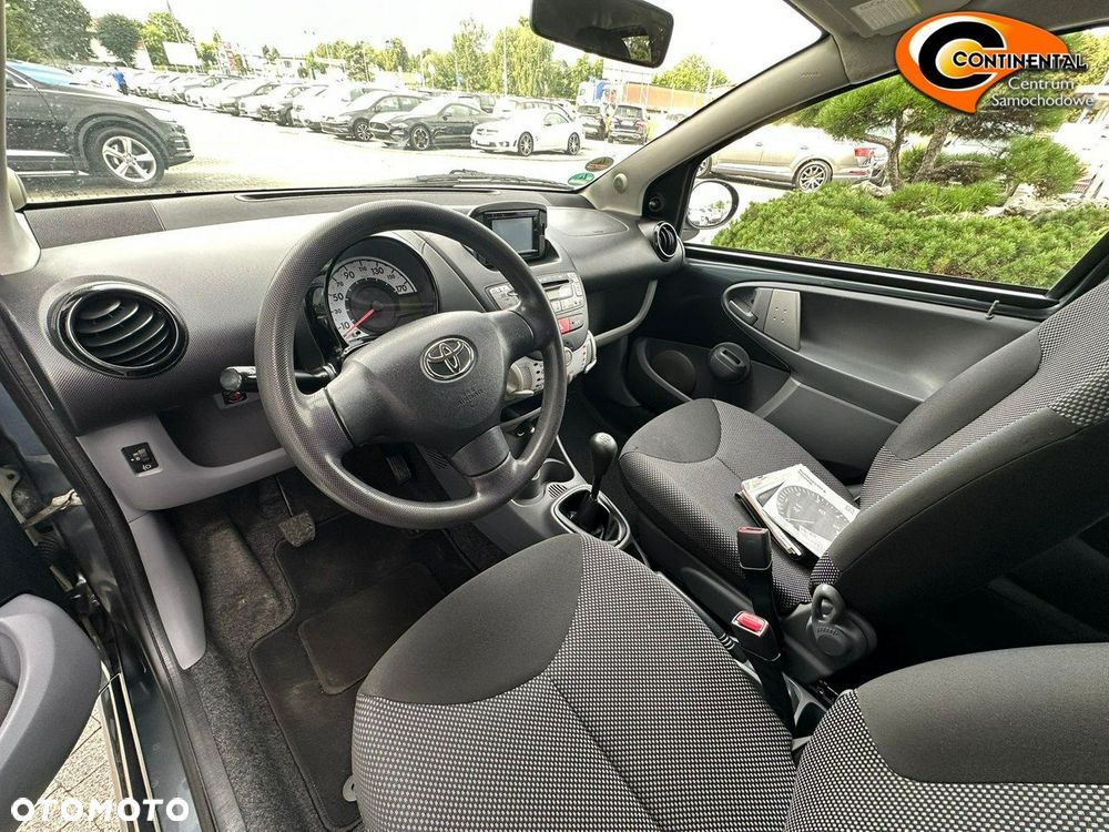 Toyota Aygo - 12