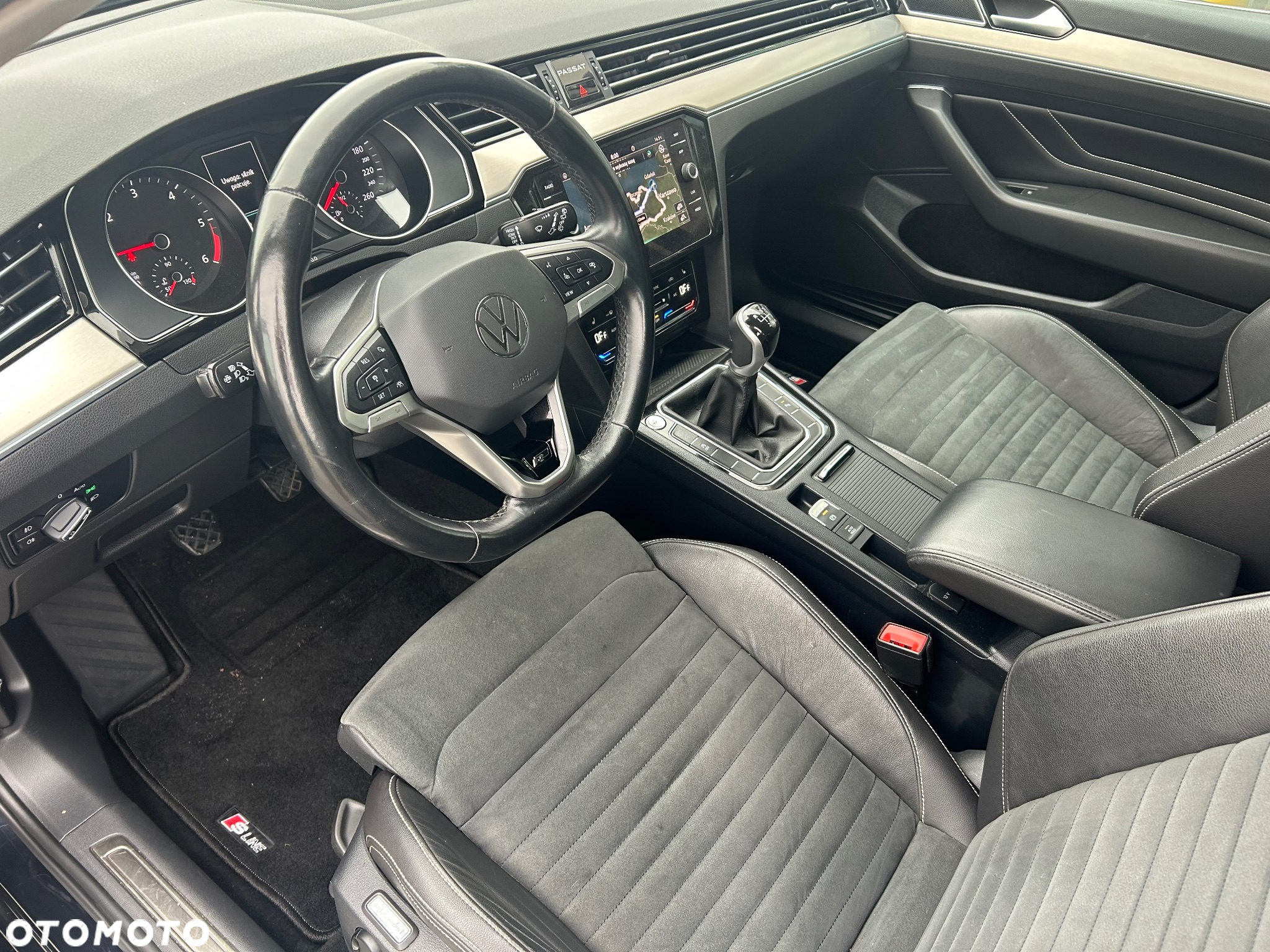 Volkswagen Passat Variant 2.0 TDI (BlueMotion Technology) Trendline - 19