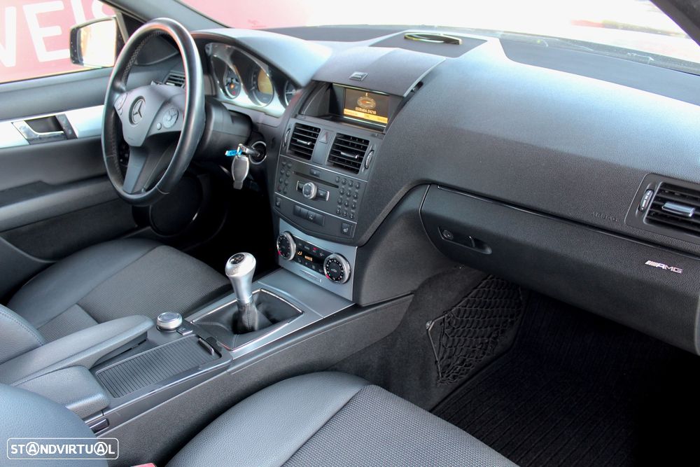 Mercedes-Benz C 220 Station CDI DPF BlueEFFICIENCY Avantgarde - 24