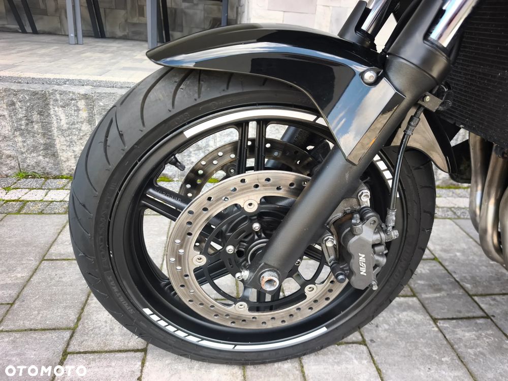 Honda CBF - 9