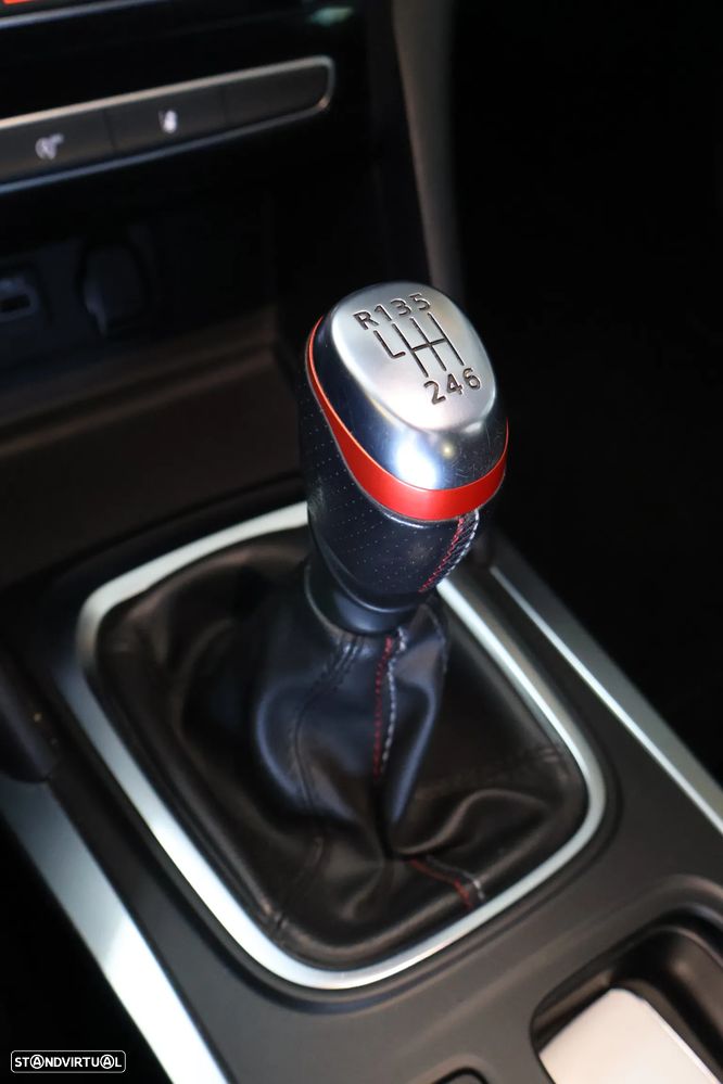 Renault Mégane Sport Tourer 1.3 TCe R.S. Line - 21