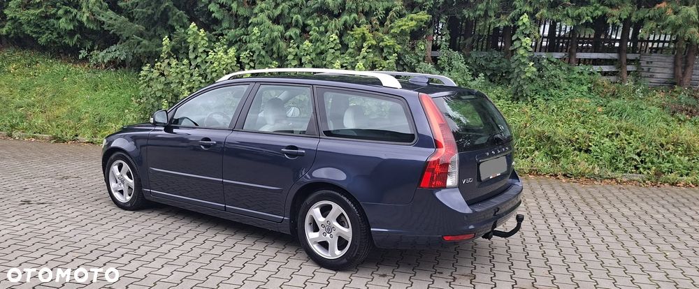Volvo V50 2011 photo 5