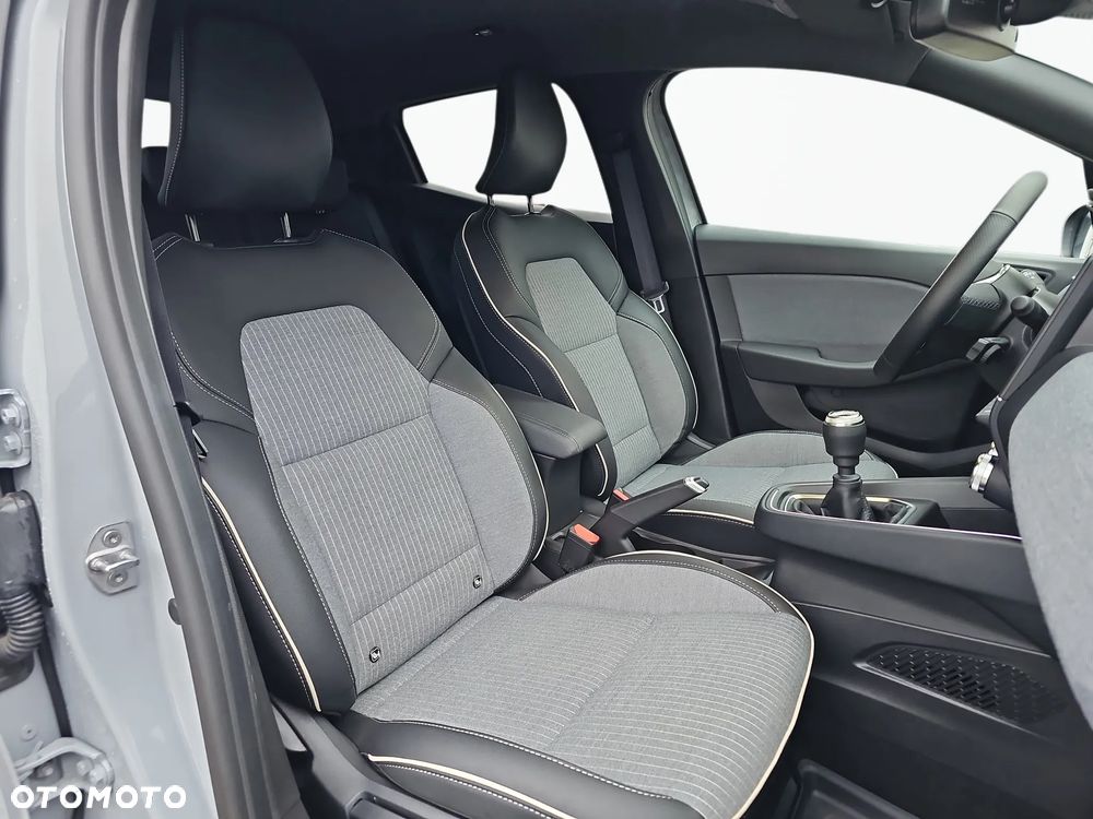 Renault Clio TCe 90 TECHNO - 14