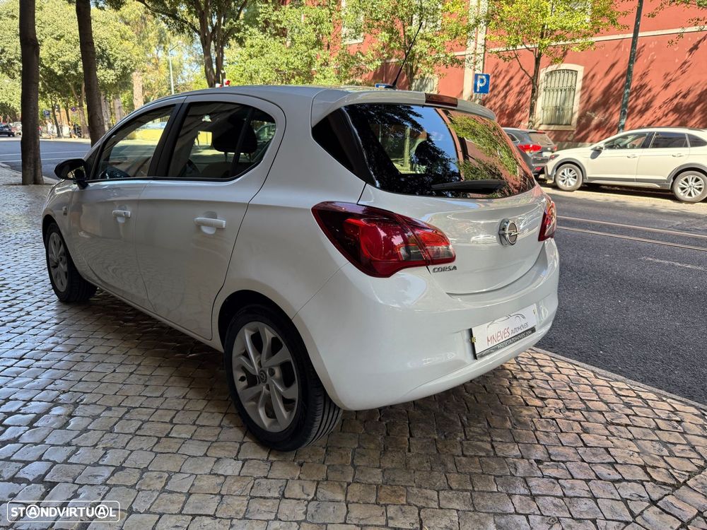 Opel Corsa 1.2 120 Anos - 3