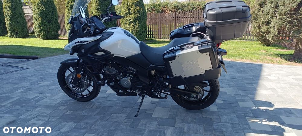 Suzuki V-STROM - 20
