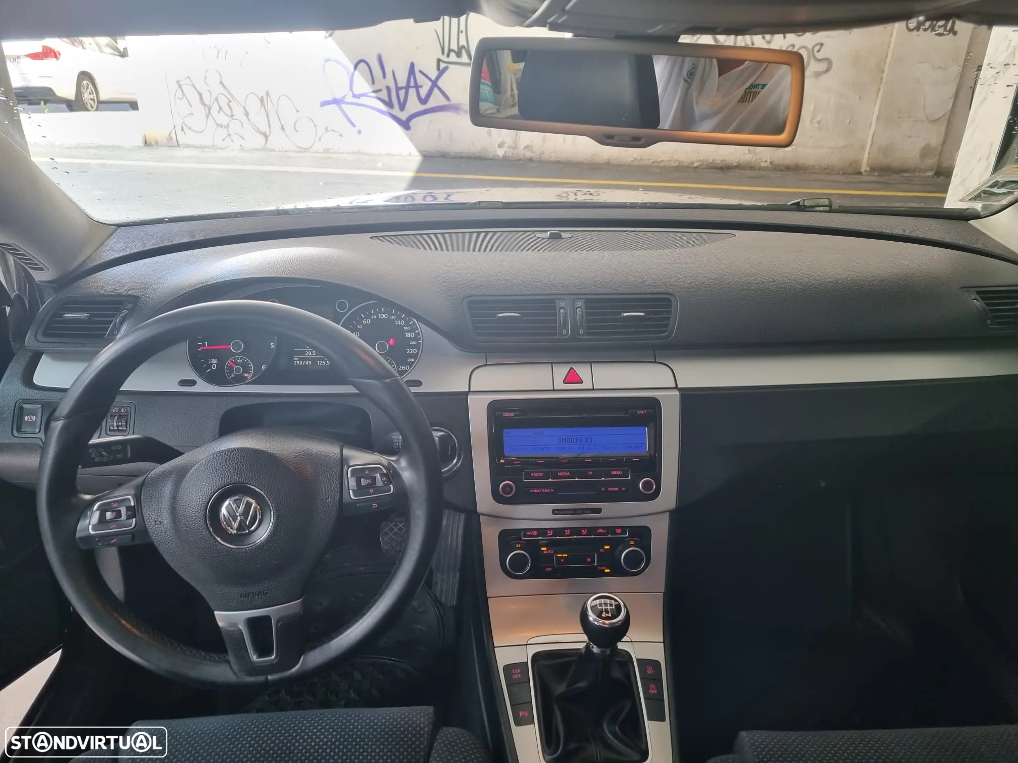 VW Passat 1.6 TDI BlueMotion - 9