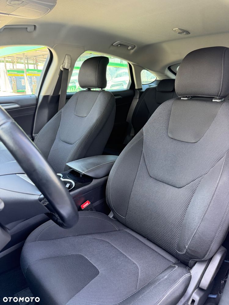 Ford Mondeo 2.0 TDCi Titanium - 16