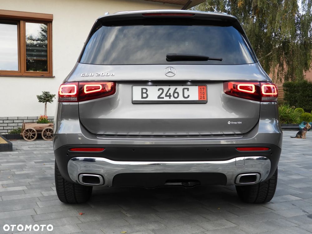 Mercedes-Benz GLB 200 d 8G-DCT EDITION 2022 - 25