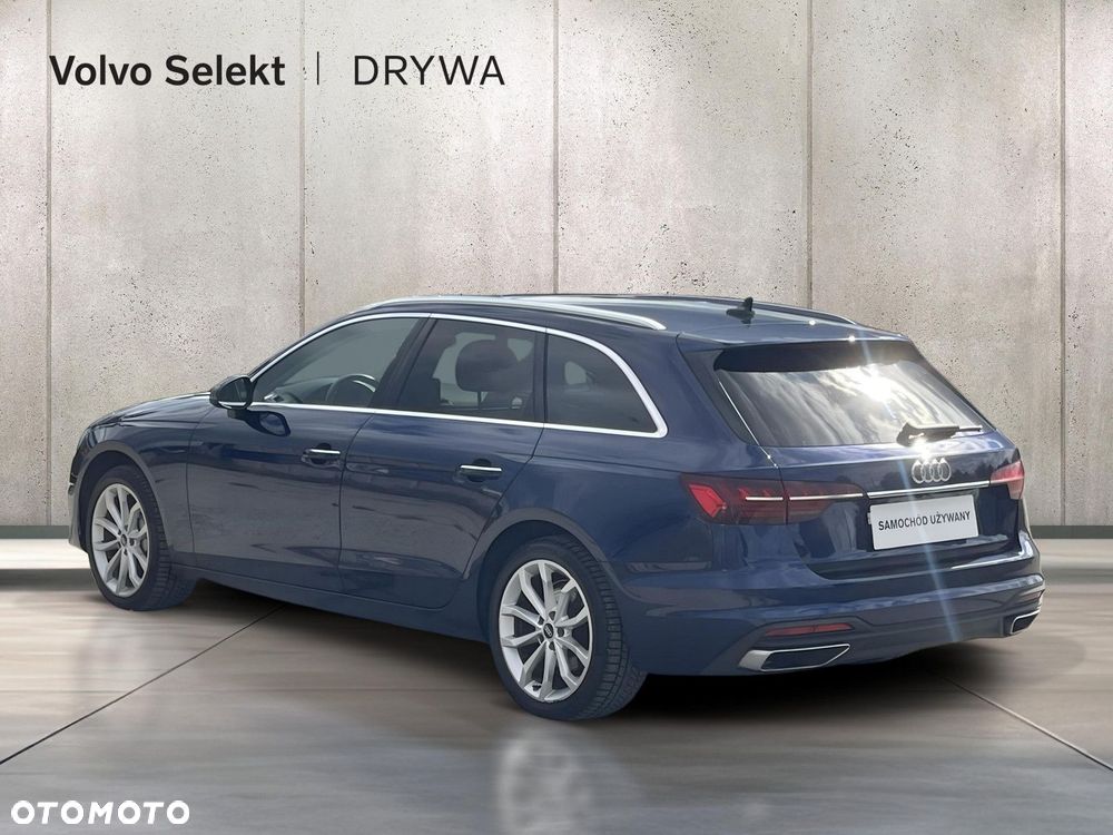 Audi A4 Avant - 4
