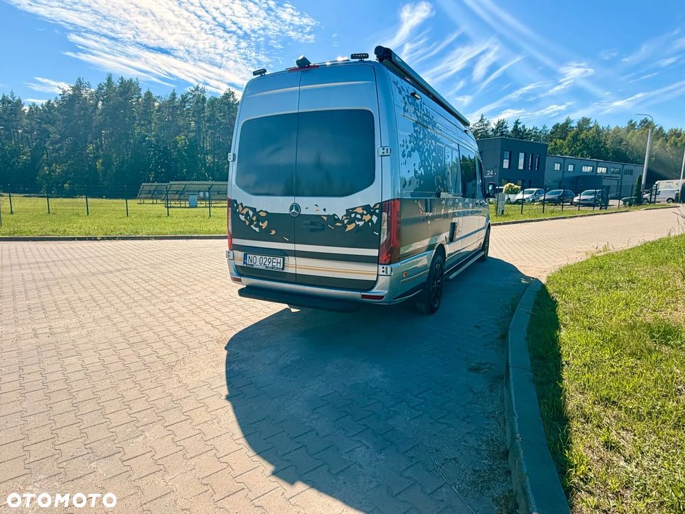 Mercedes-Benz Sprinter - 16