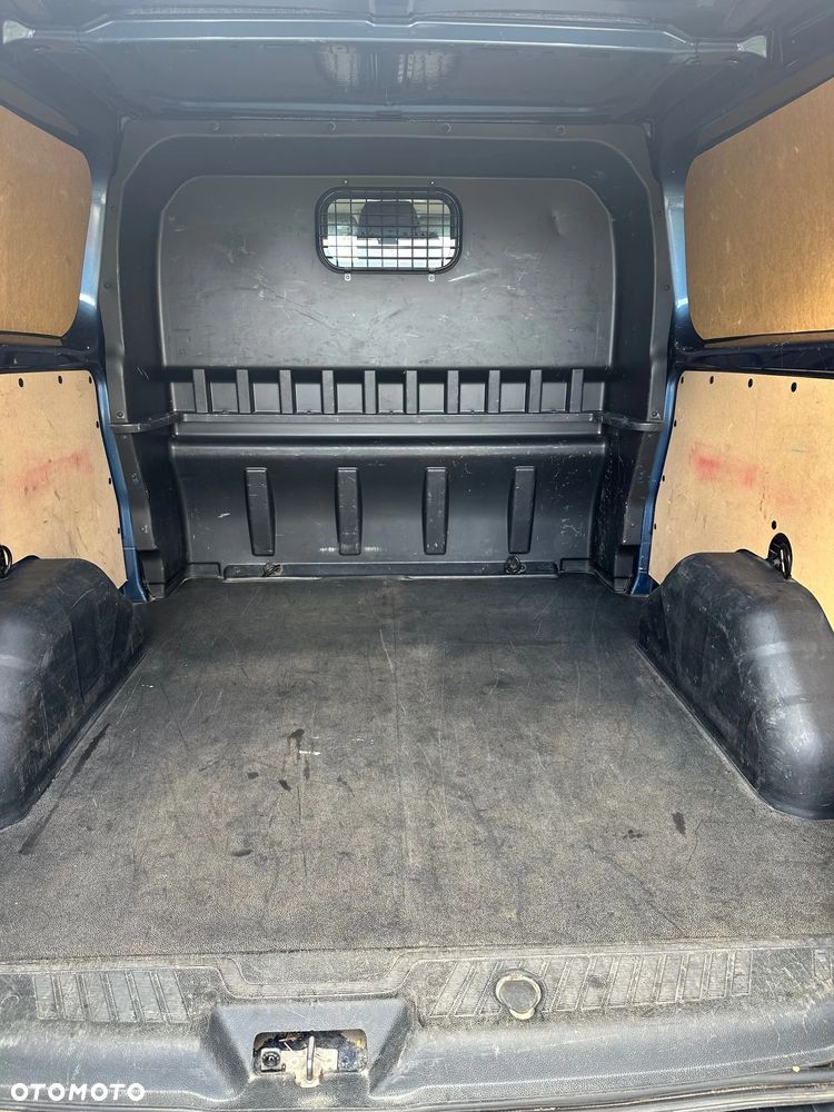 Ford Transit Custom - 12