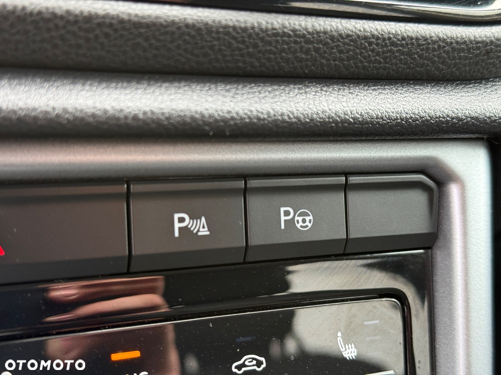 Volkswagen T-Roc 1.5 TSI GPF ACT IQ Drive DSG - 32