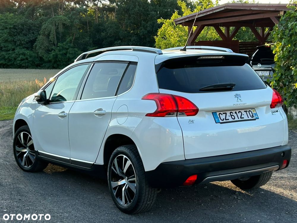 Peugeot 2008 e-HDi FAP 115 STOP & START Allure - 4