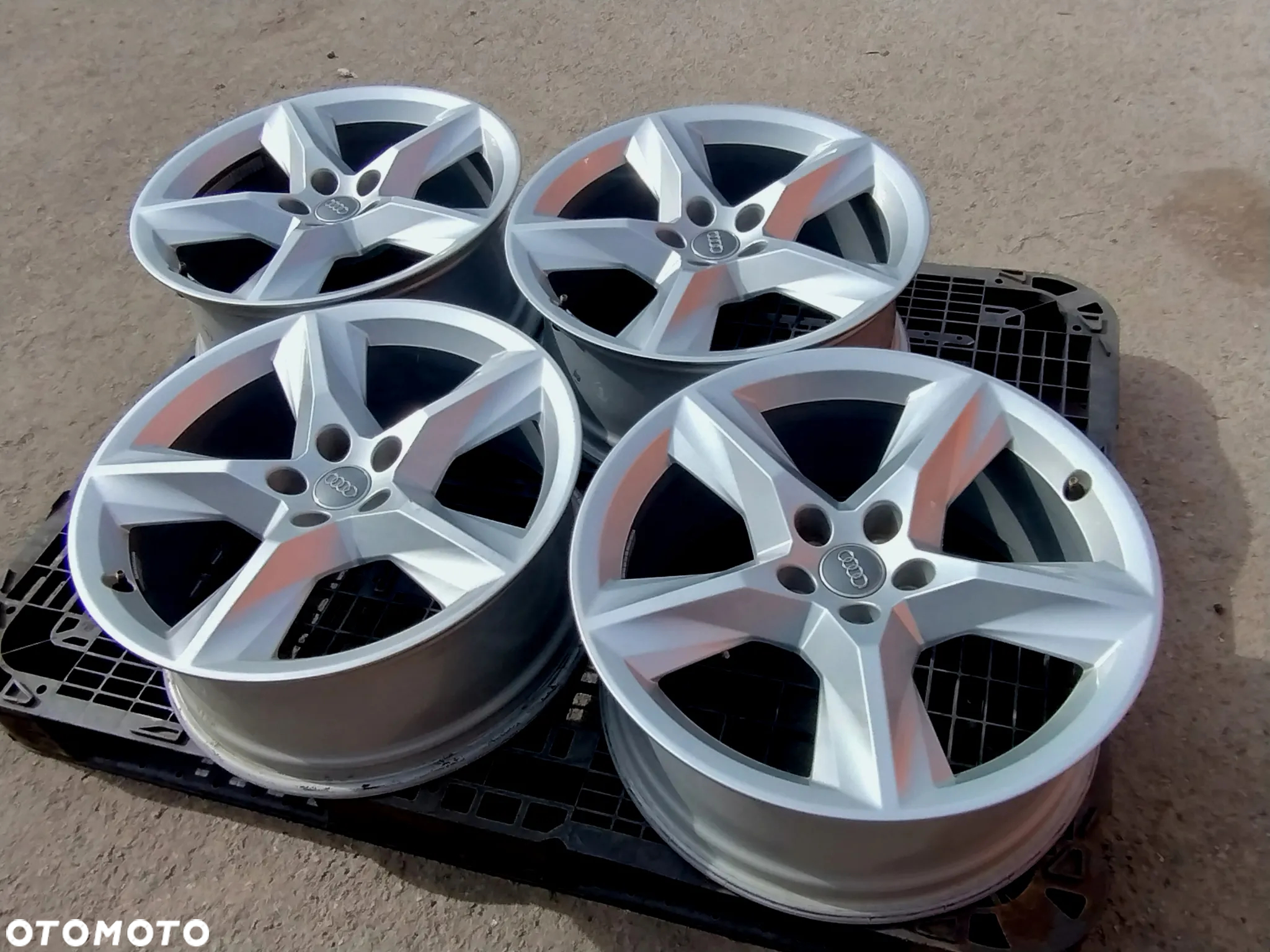5x112 Felgi Aluminiowe Alufelgi 19 AUDI 4M0 A7 A5 A6 C6 C7 C8 A8 D2 D3 D4 D5 Q5 Q7 Q3 A4 B7 B8 B9 Legnica ALU-RAD SKODA VW SEAT - 3