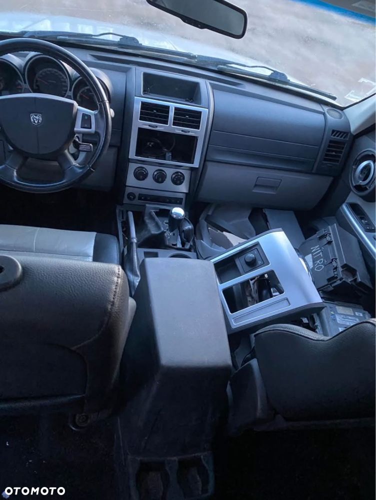 Dodge Nitro 2.8 CRD DPF Automatik R/T - 20