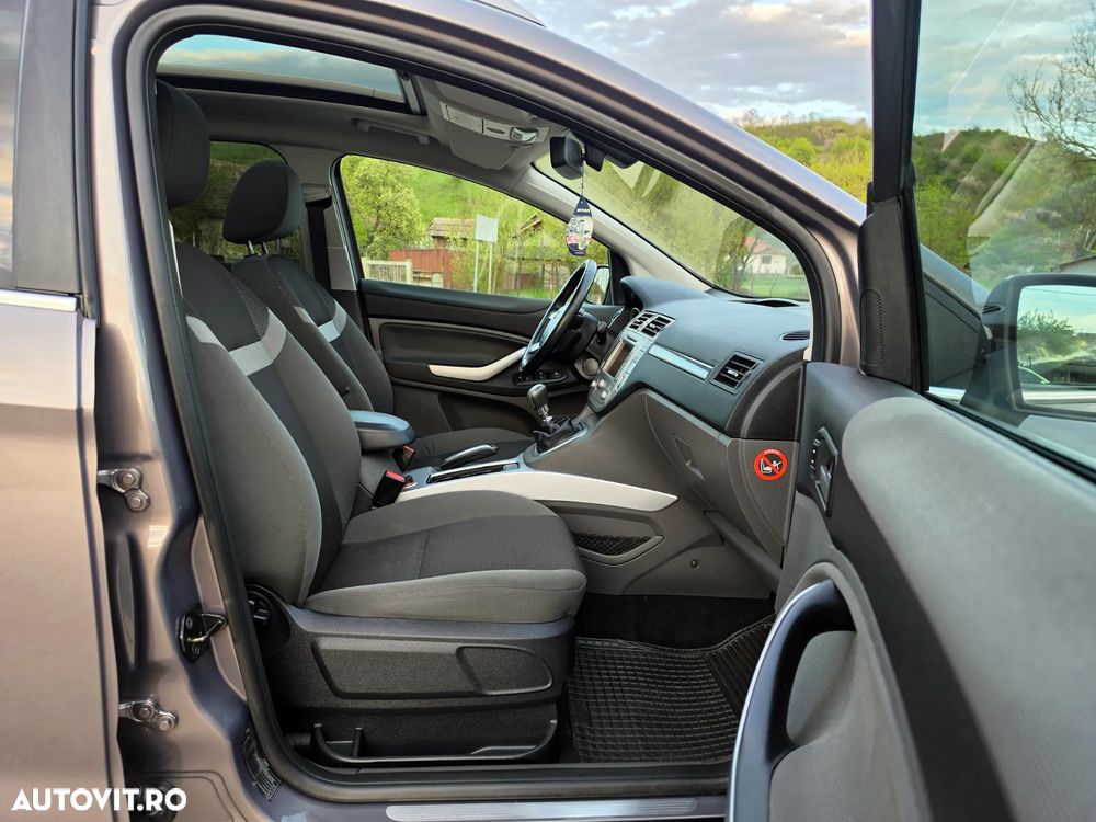Ford Kuga 2.0 TDCi 4x4 Champions Edition - 25