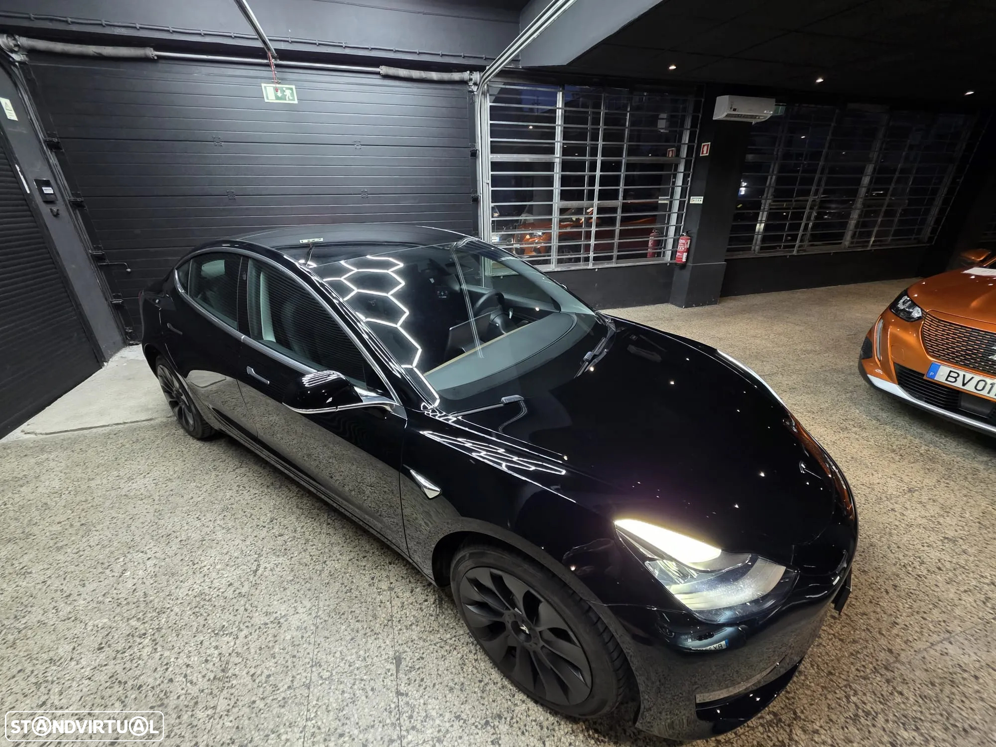 Tesla Model 3 Long-Range Dual Motor AWD - 10