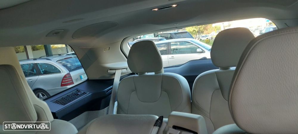 Volvo XC 90 - 11