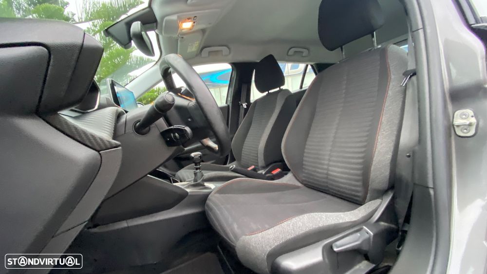 Peugeot 2008 1.5 BlueHDi Active Pack - 23