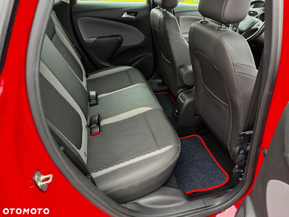 Opel Crossland X - 24