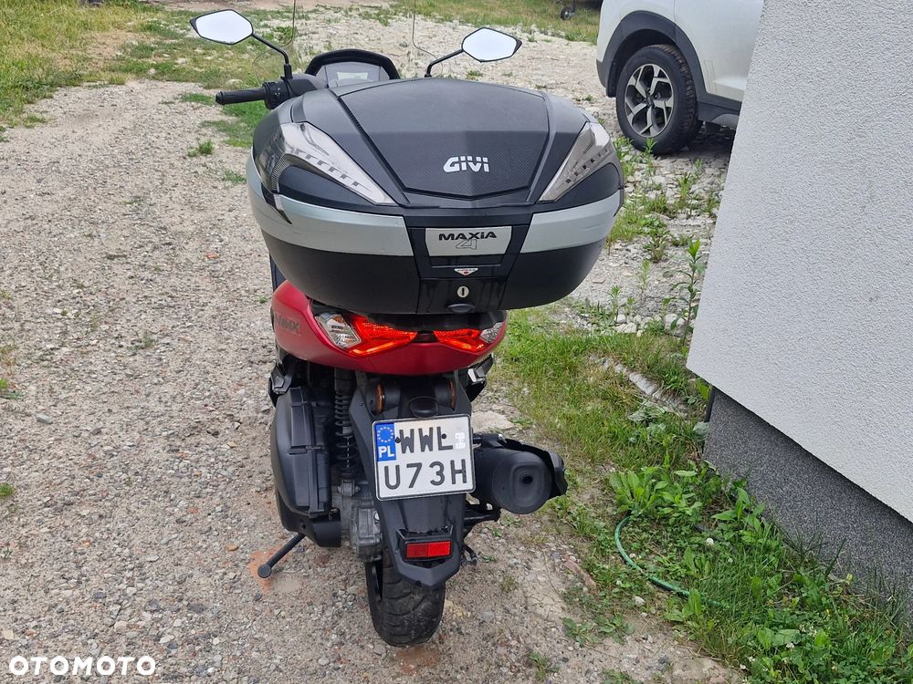 Yamaha NMAX - 9