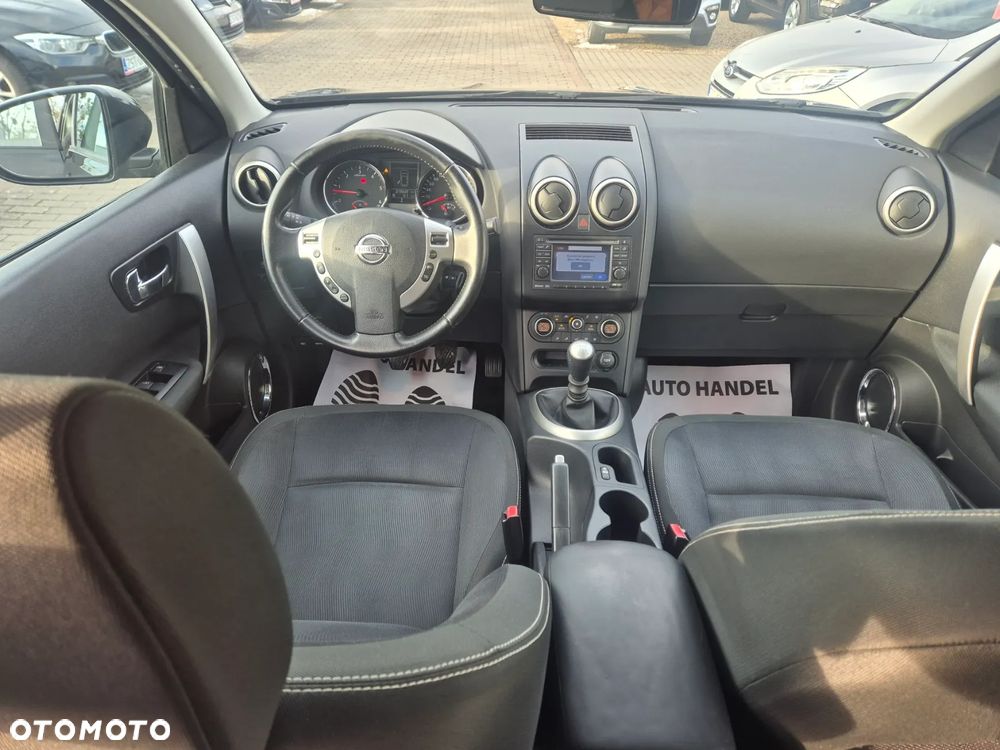 Nissan Qashqai - 12