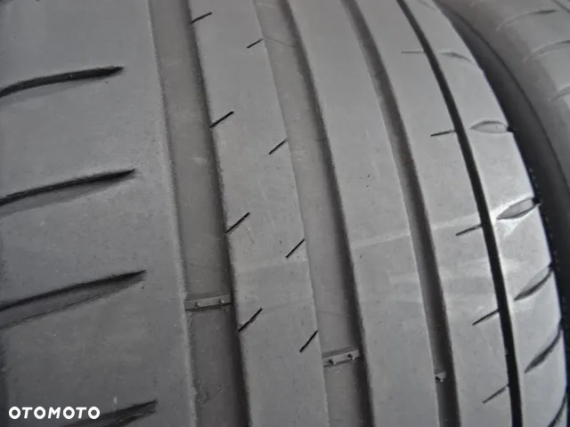 225/45/R18 91W Michelin Pilot Sport 4 - 3