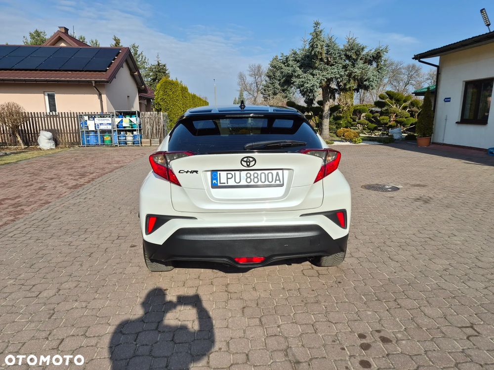 Toyota C-HR - 9