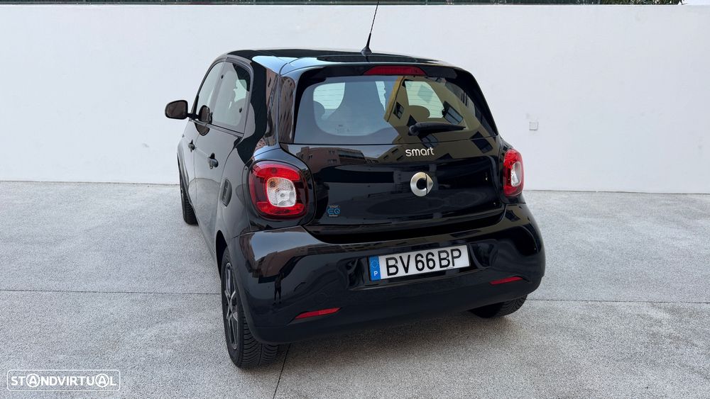 Smart ForFour EQ - 5