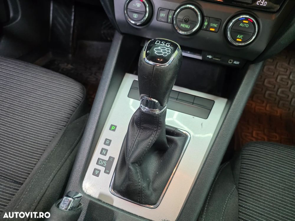 Skoda Octavia 2.0 TDI DSG Ambition - 9