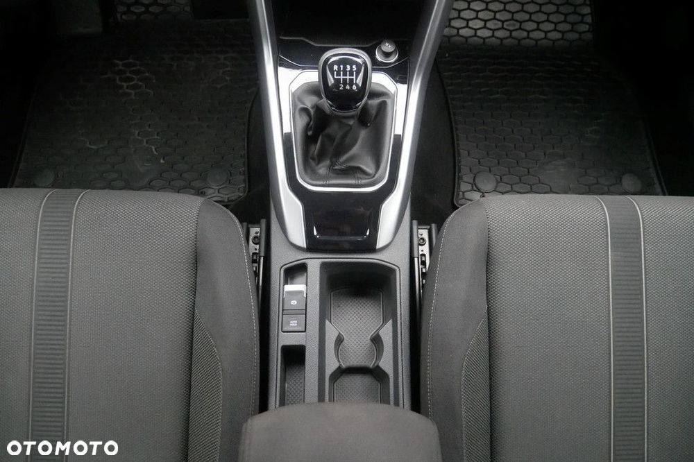 Volkswagen T-Roc 1.5 TSI Life - 11