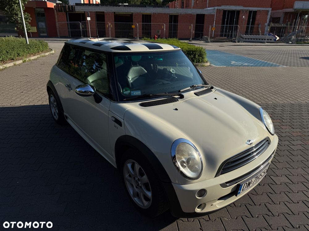 MINI ONE - 6