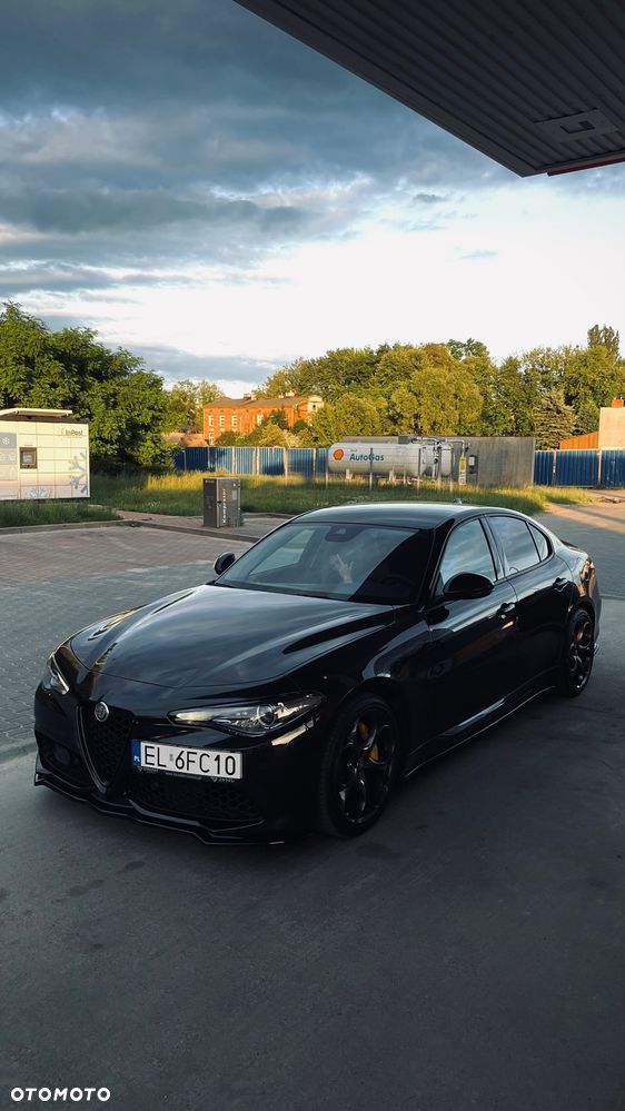 Alfa Romeo Giulia 2.0 Turbo Veloce - 12