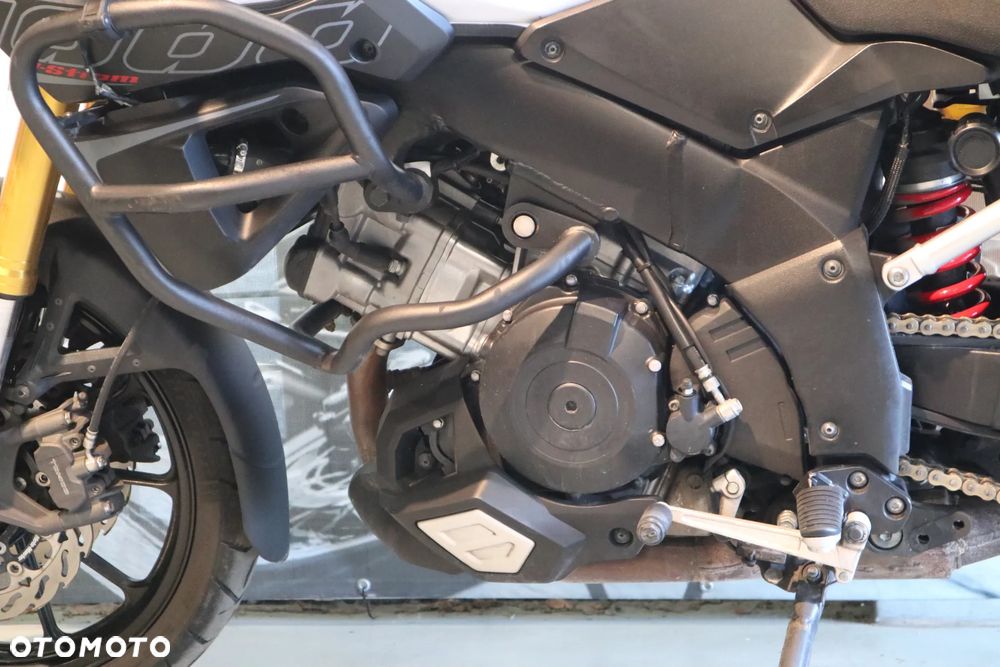 Suzuki V-STROM - 6