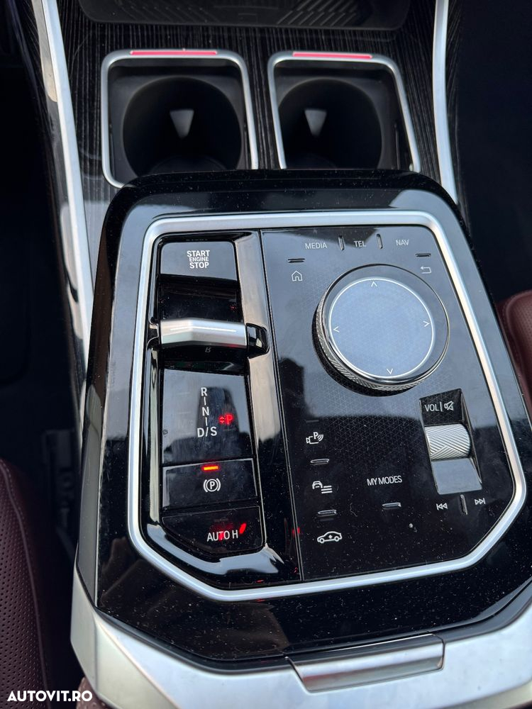 BMW Seria 7 - 20