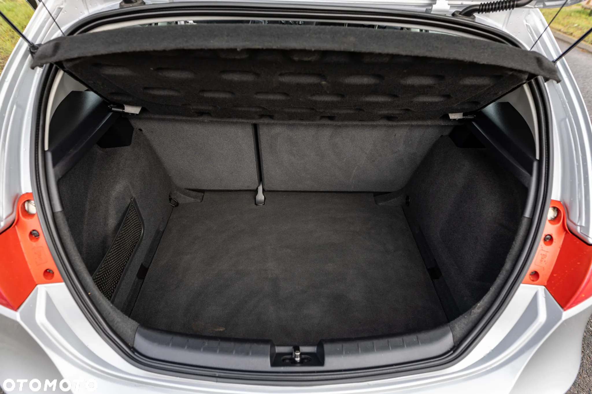 Seat Leon 1.6 TDI DPF Style - 9