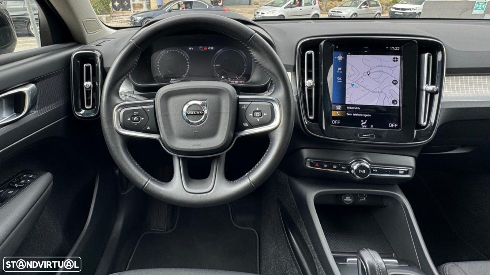 Volvo XC 40 1.5 T5 PHEV Momentum Plus - 12
