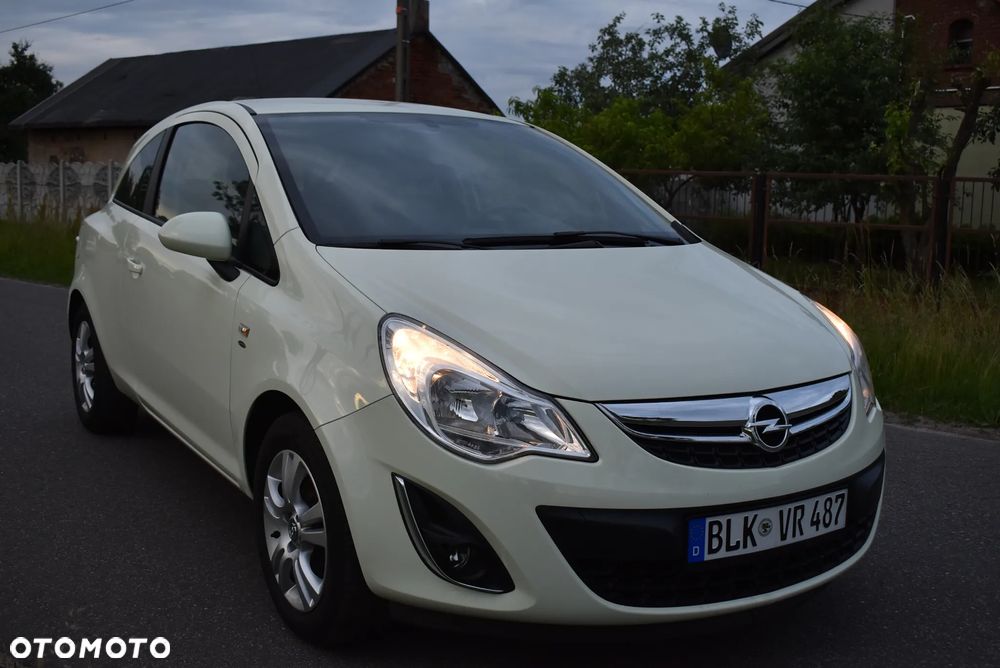 Opel Corsa - 11