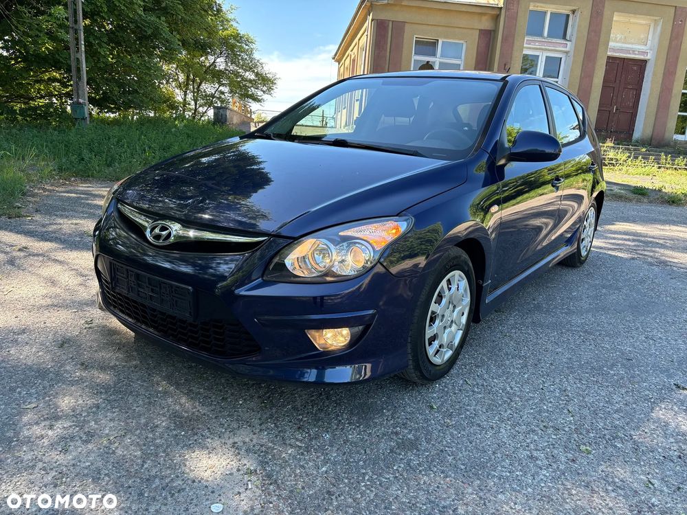 Hyundai i30 i30cw 1.6 CRDi Edition Plus - 1