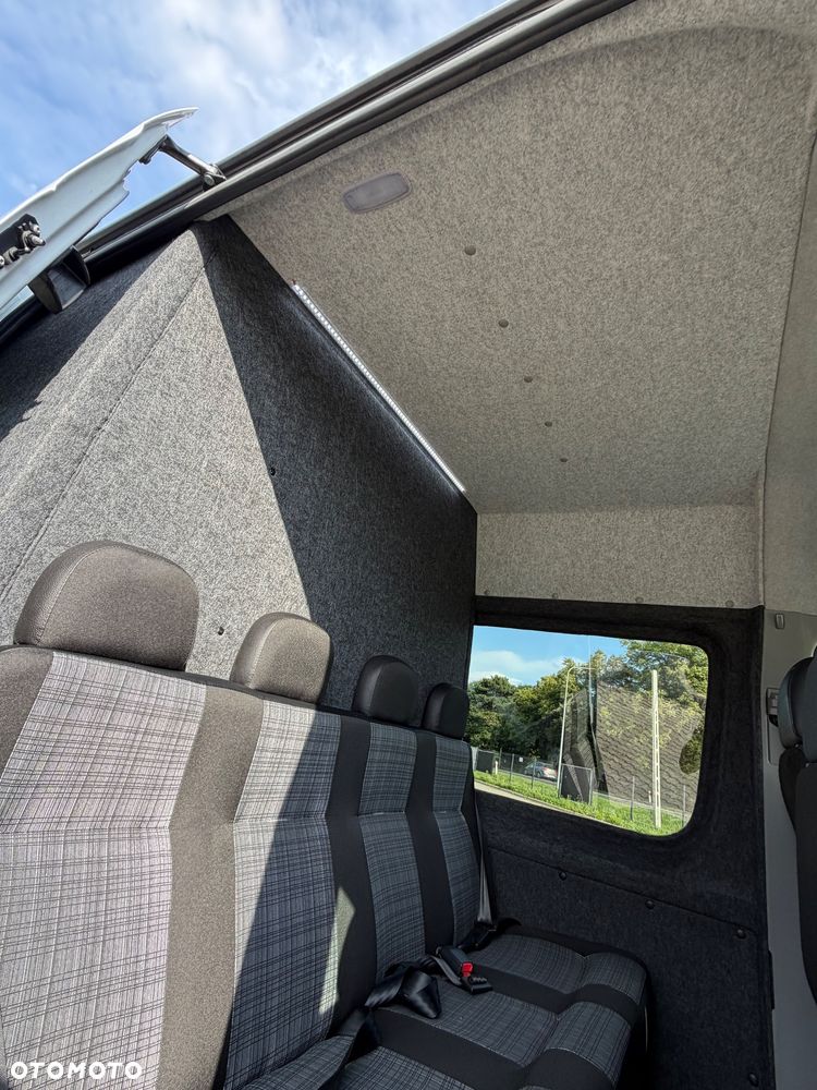 Mercedes-Benz Sprinter Maxi Long - 24