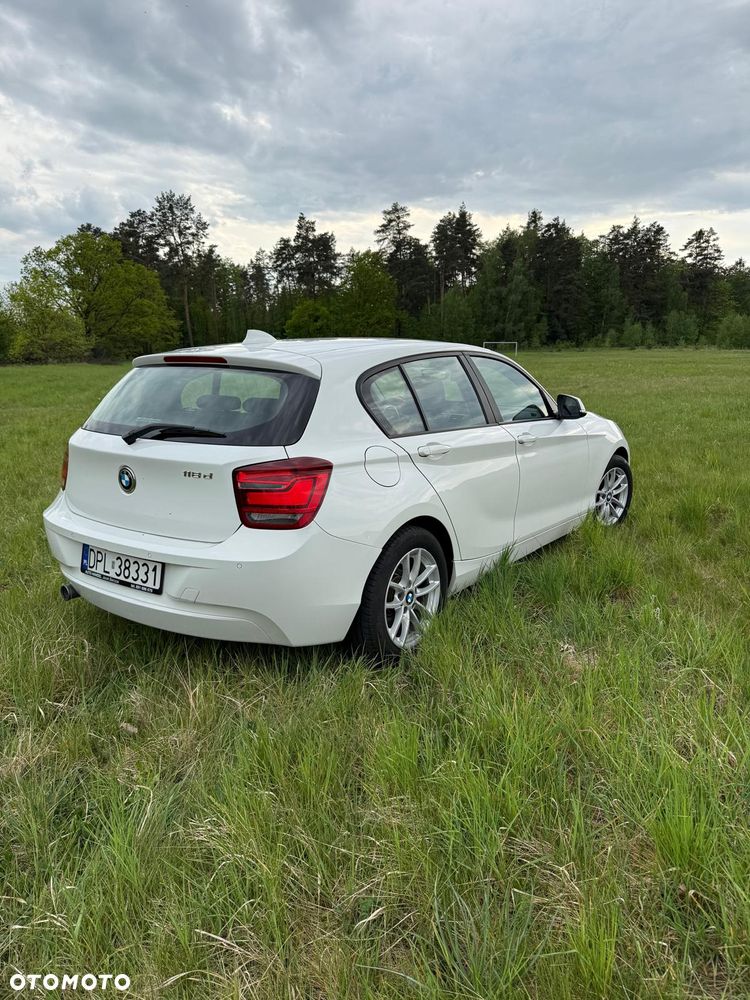 BMW Seria 1 118d - 5