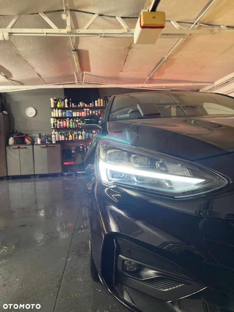 Ford Focus 1.5 EcoBoost ST-Line - 23